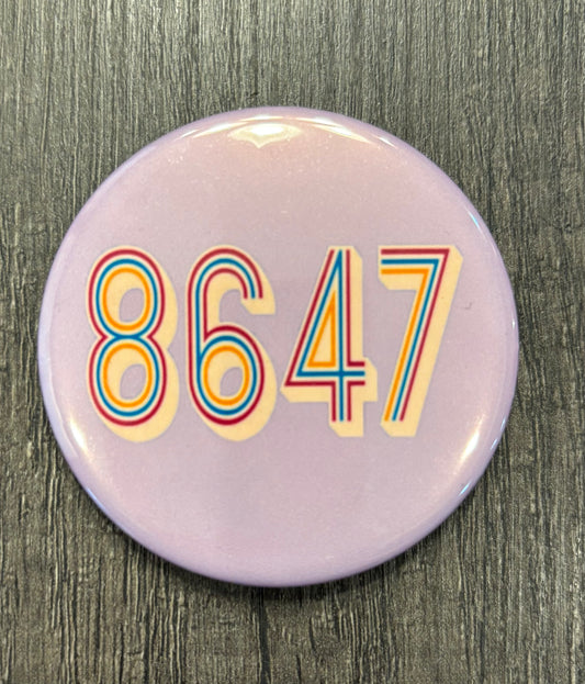VINTAGE 8647 BUTTON/MAGNET