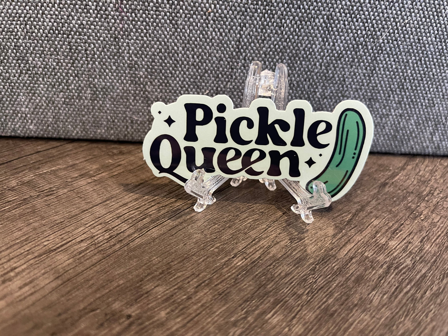 PICKLE QUEEN STICKER