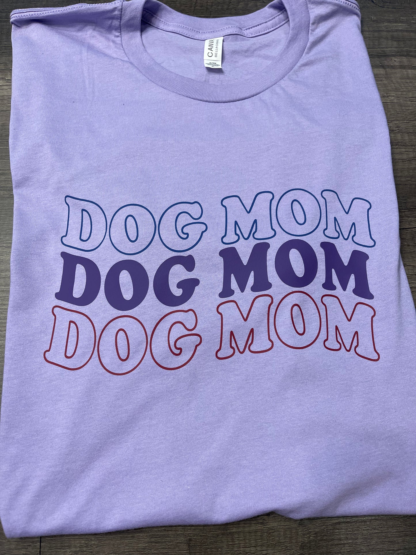 DOG MOM T-SHIRT